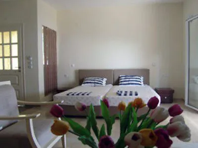 Otel Athina 4*